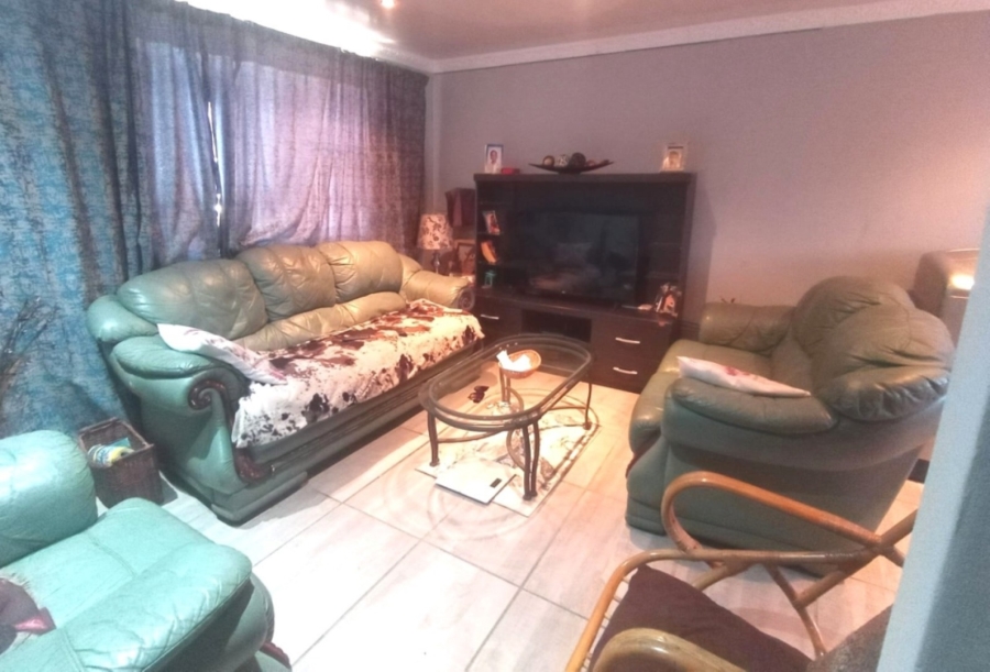 2 Bedroom Property for Sale in Mdantsane Eastern Cape